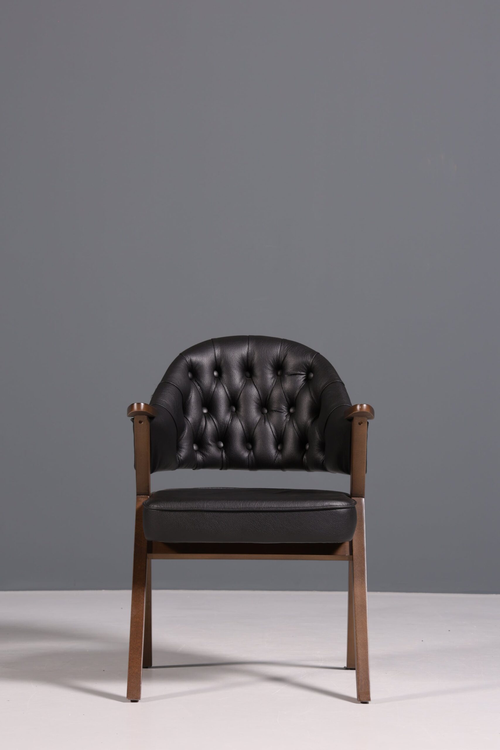 Luxuriöser "Manchester Black" Stuhl Chesterfield Stil Bürostuhl Esszimmerstuhl Lounge Stuhl - Image 4