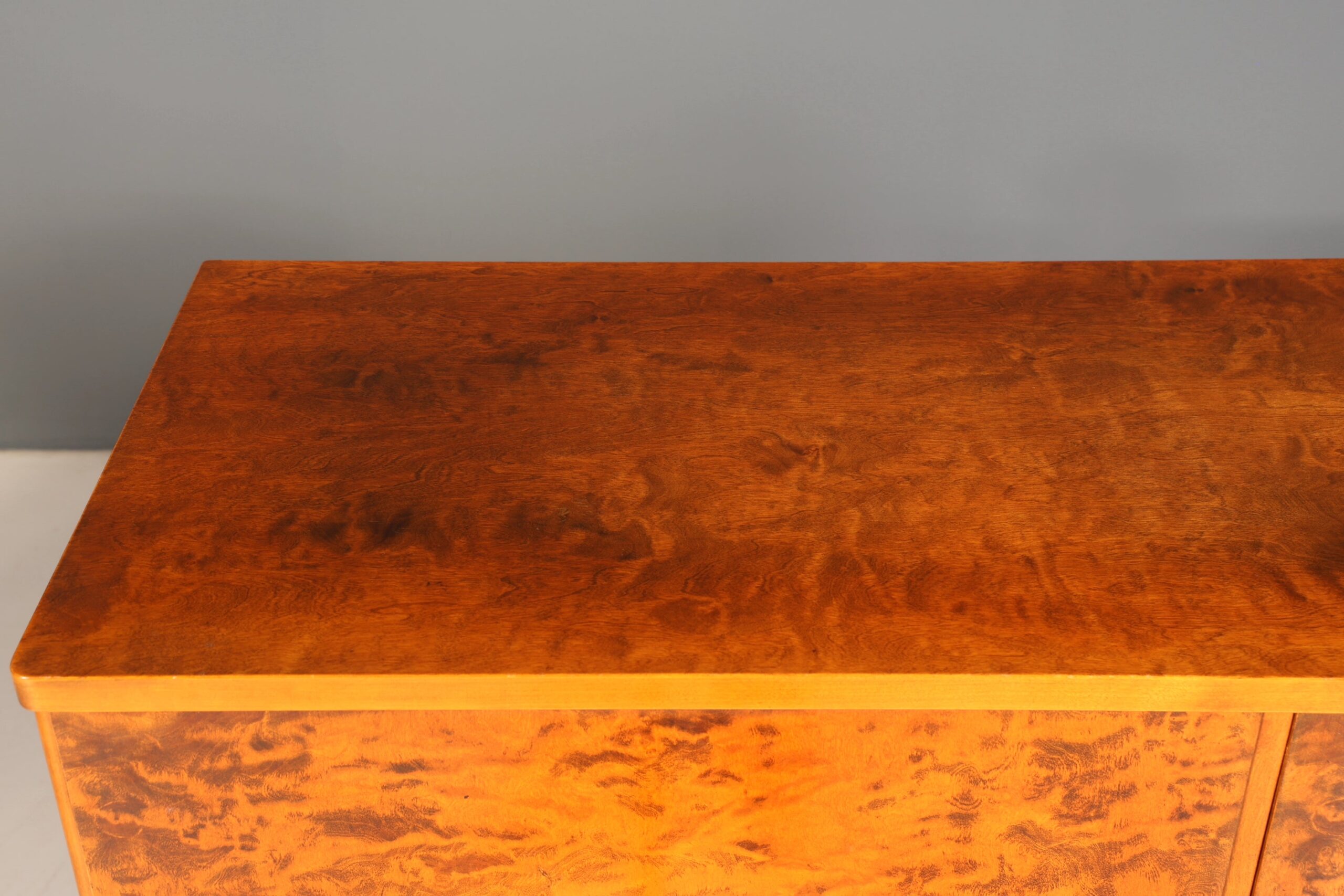 Stilvoller Original Art Deco Schrank Vertiko Kleiderschrank um 1940 Aktenschrank echt Holz Wäscheschrank - Image 7